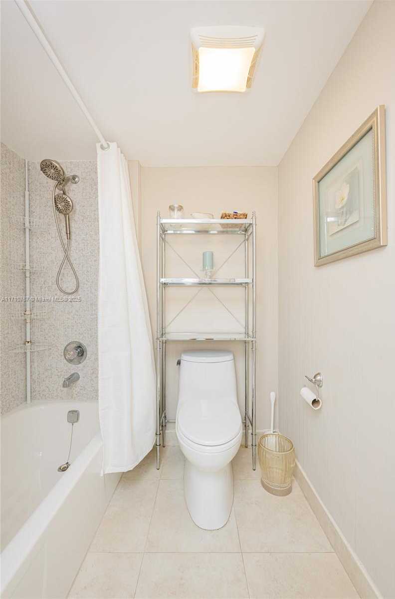 Small Image of 210 174TH ST #1108, Sunny Isles Beach Number 35