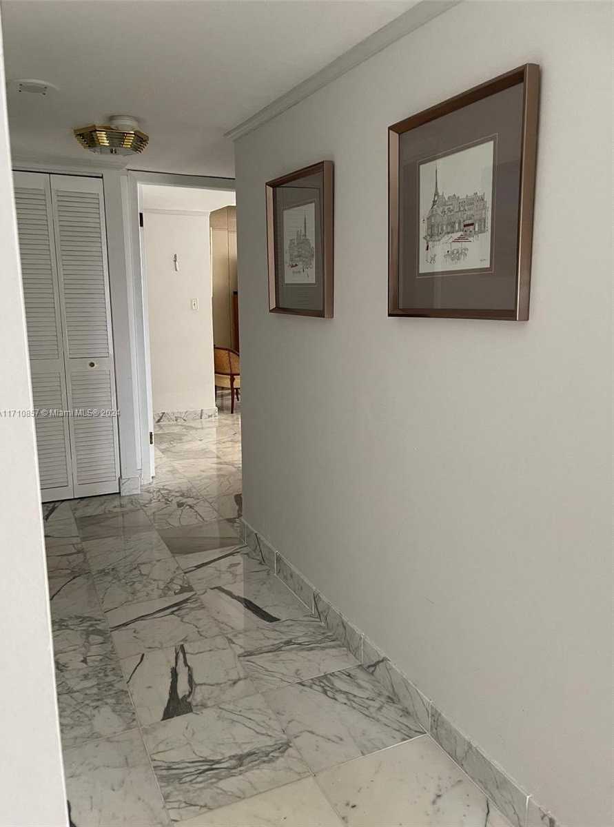 Small Image of 1925 BRICKELL AVE #D1213, Miami Number 6