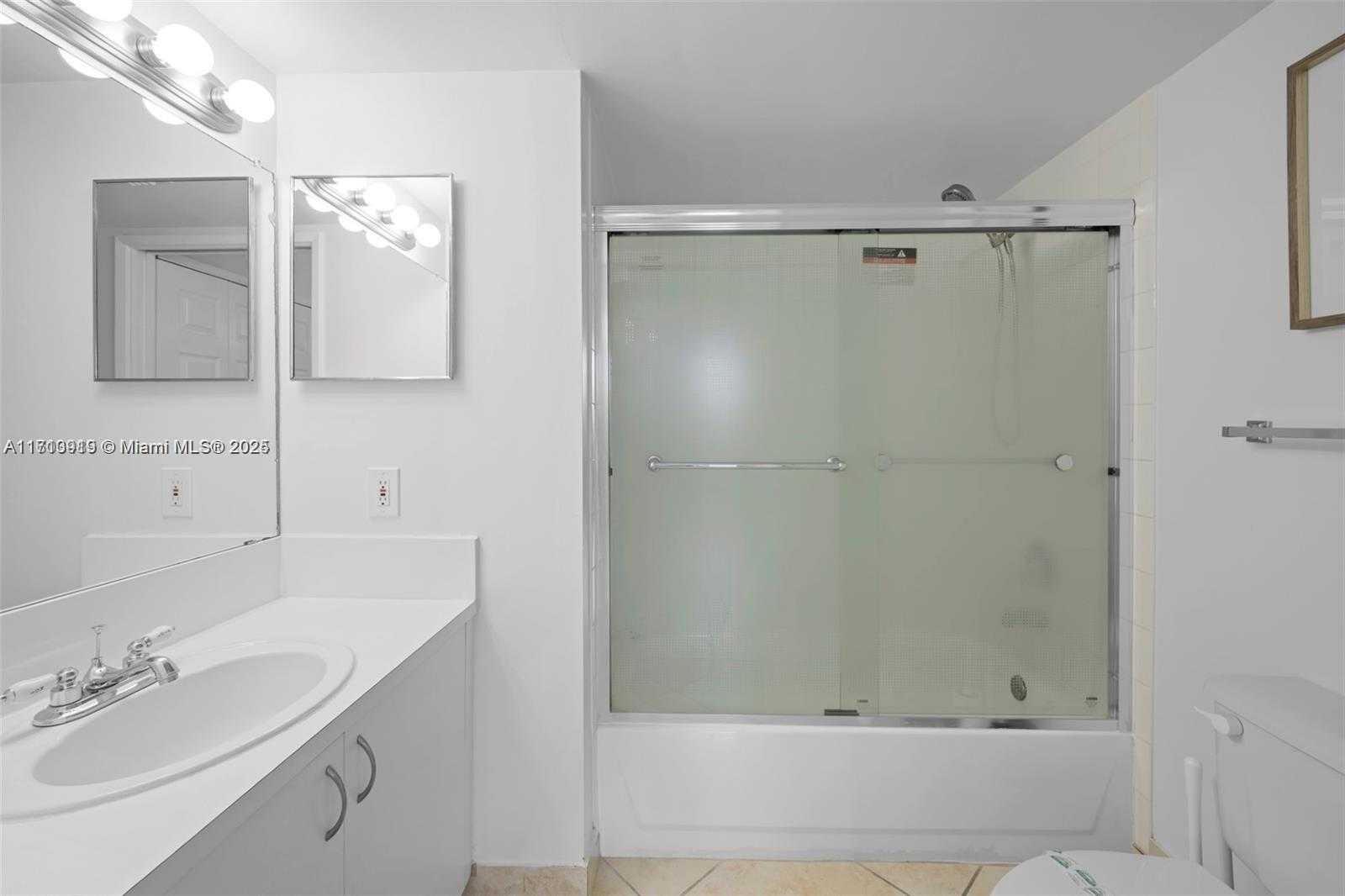 Small Image of 19701 EAST COUNTRY CLUB DR #5501, Aventura Number 14