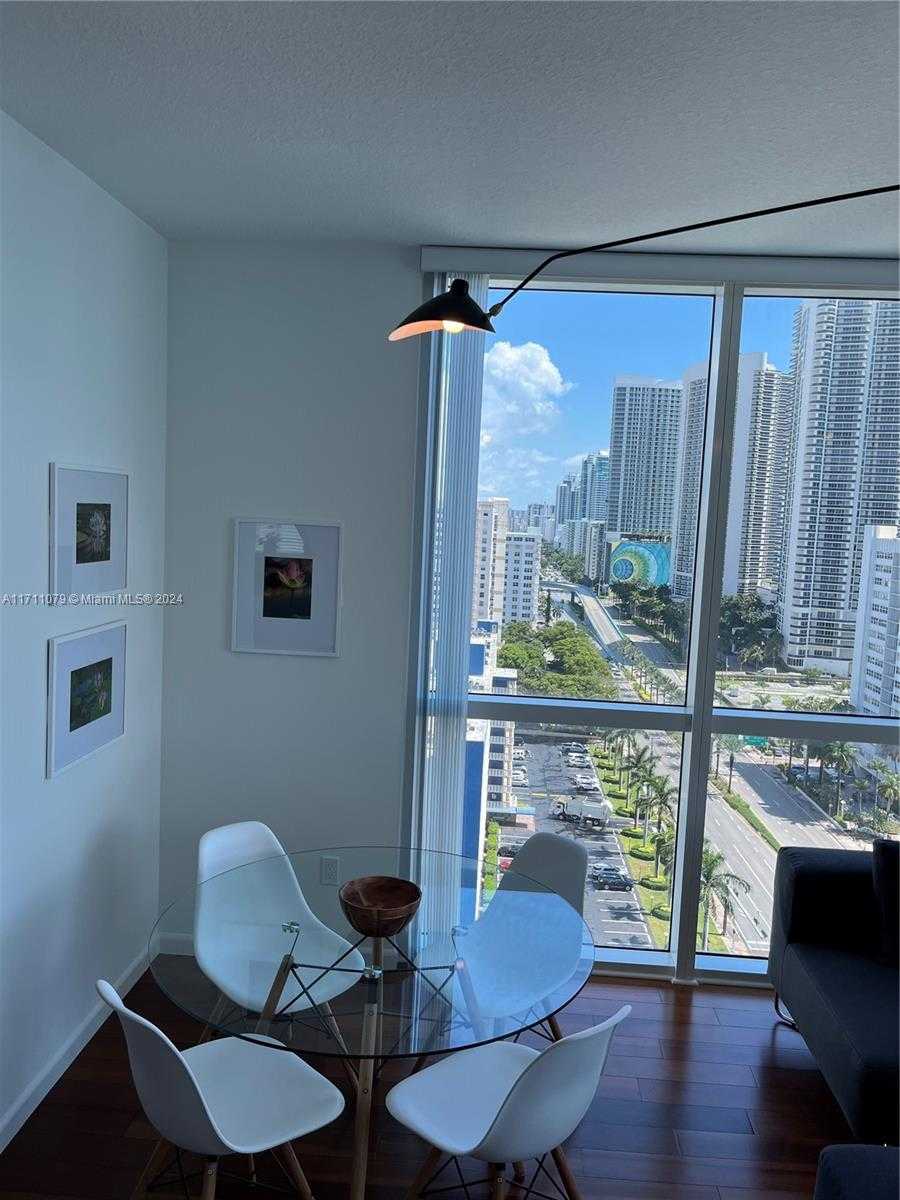 Small Image of 1945 #1714, Hallandale Beach Number 16