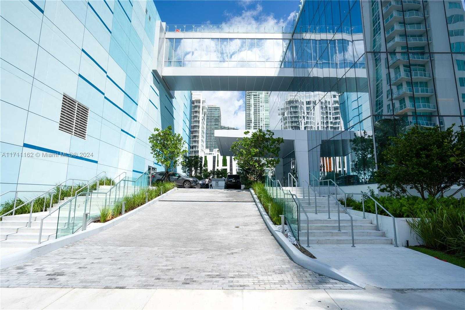 Small Image of 700 NORTH EAST 26TH TER #LPH5606, Miami Number 51