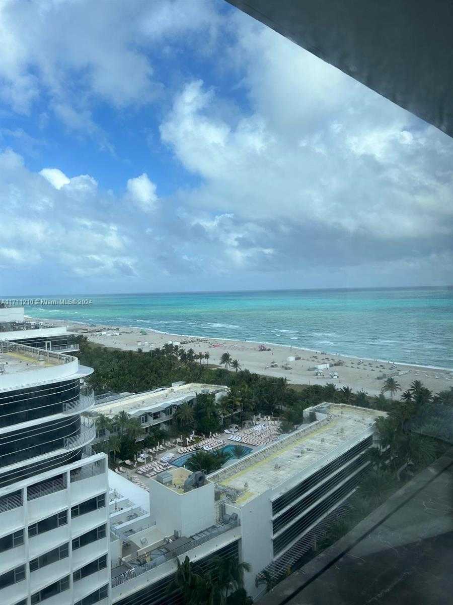 Small Image of 100 LINCOLN RD #PH7, Miami Beach Number 36
