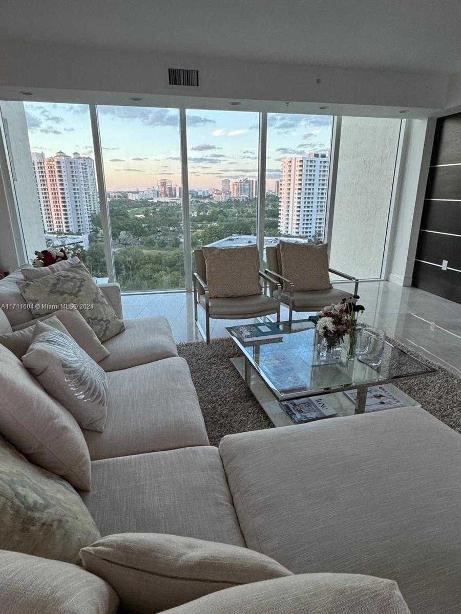 Small Image of 3370 HIDDEN BAY DR #1411, Aventura Number 3