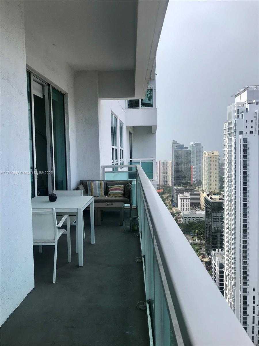 Small Image of 951 BRICKELL AVE #PH4107, Miami Number 23