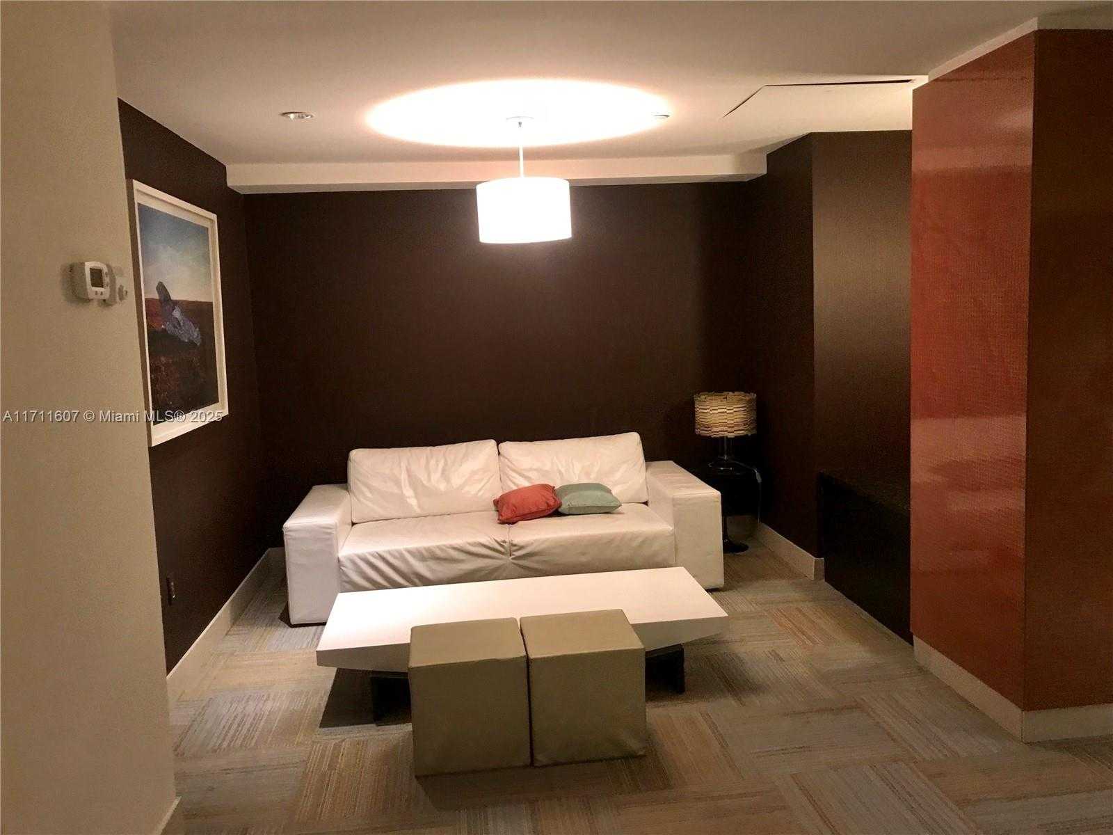 Small Image of 951 BRICKELL AVE #PH4107, Miami Number 38