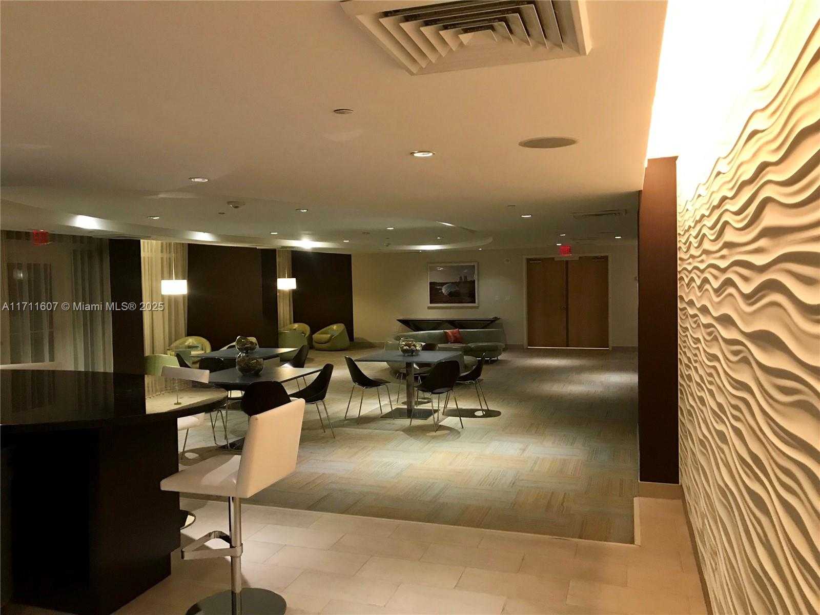Small Image of 951 BRICKELL AVE #PH4107, Miami Number 41