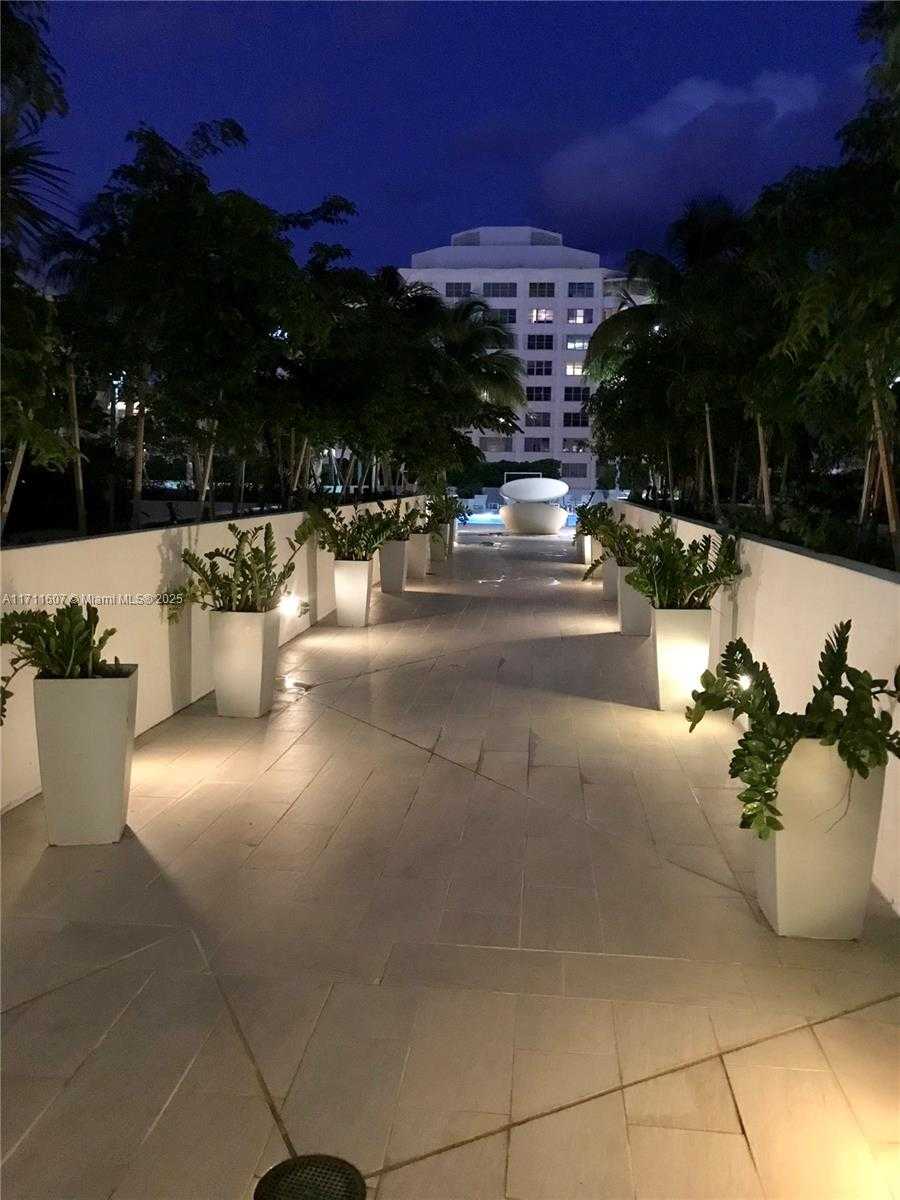Small Image of 951 BRICKELL AVE #PH4107, Miami Number 43