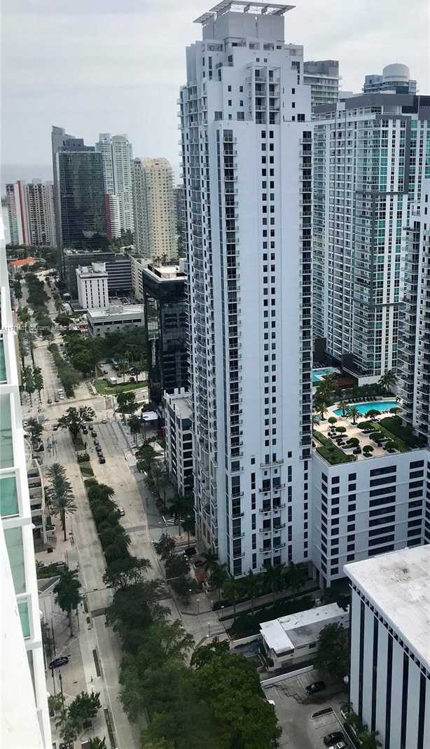 Small Image of 951 BRICKELL AVE #PH4107, Miami Number 5