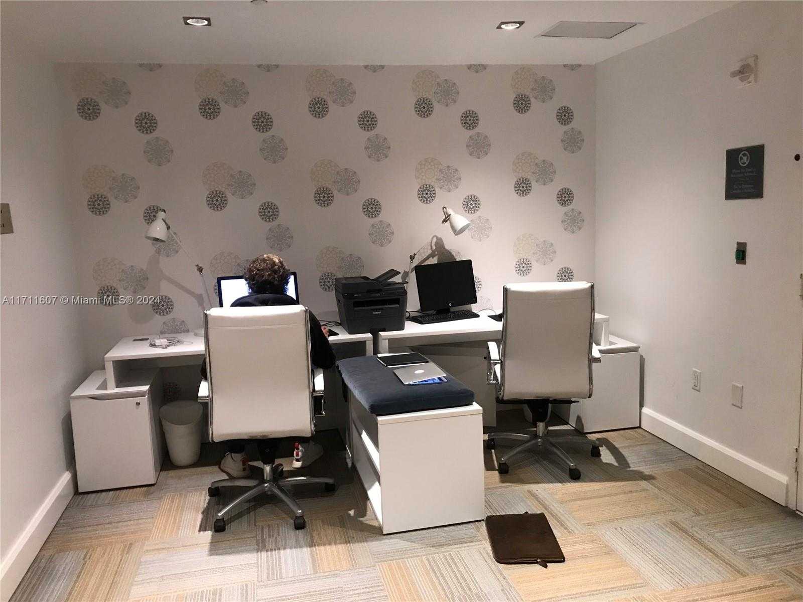Small Image of 951 BRICKELL AVE #PH4107, Miami Number 53