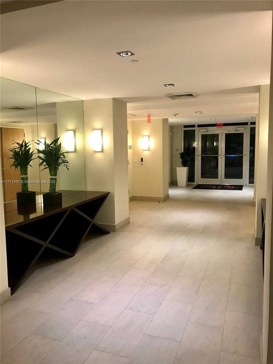 Small Image of 951 BRICKELL AVE #PH4107, Miami Number 56