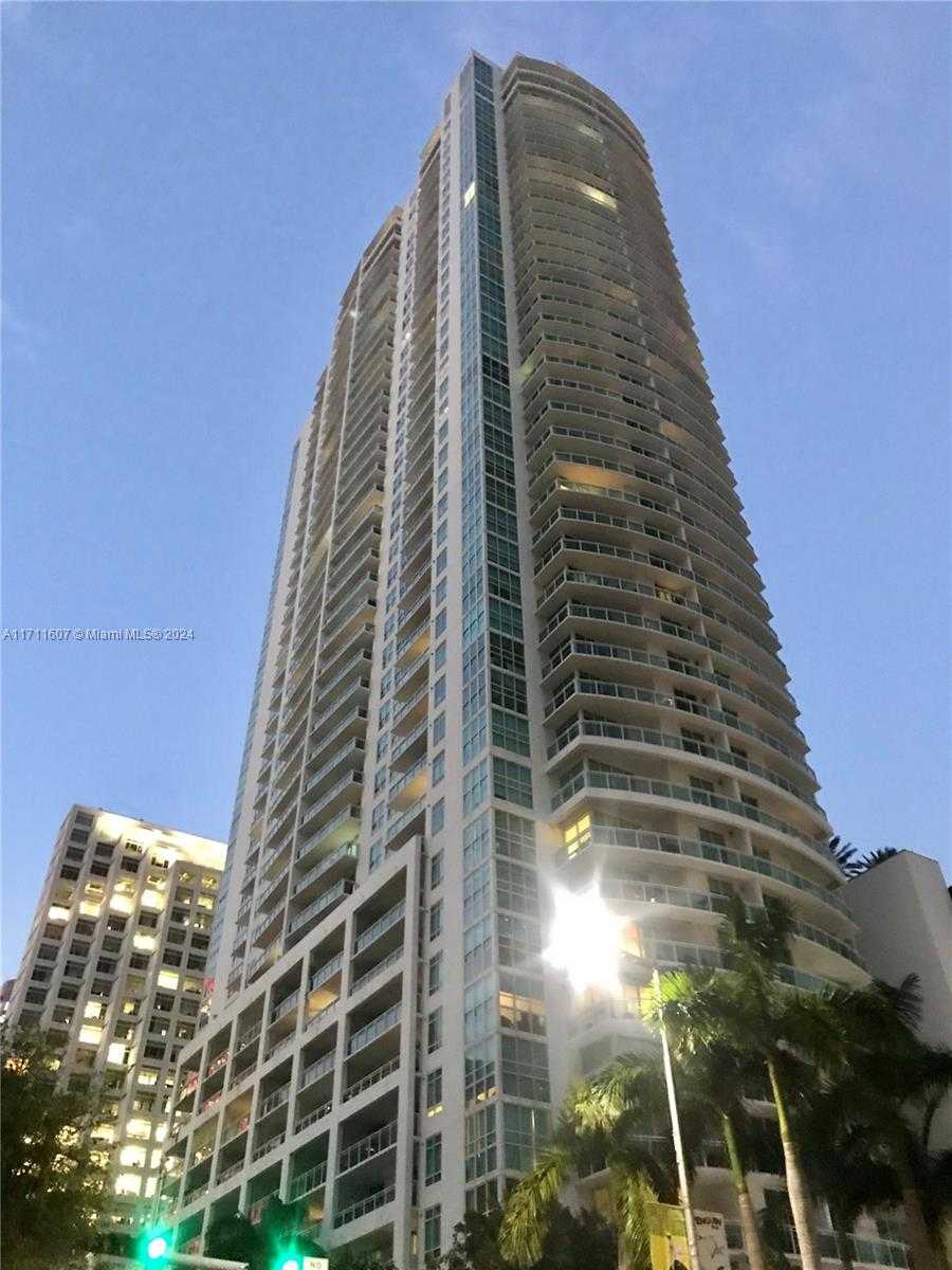 Small Image of 951 BRICKELL AVE #PH4107, Miami Number 70
