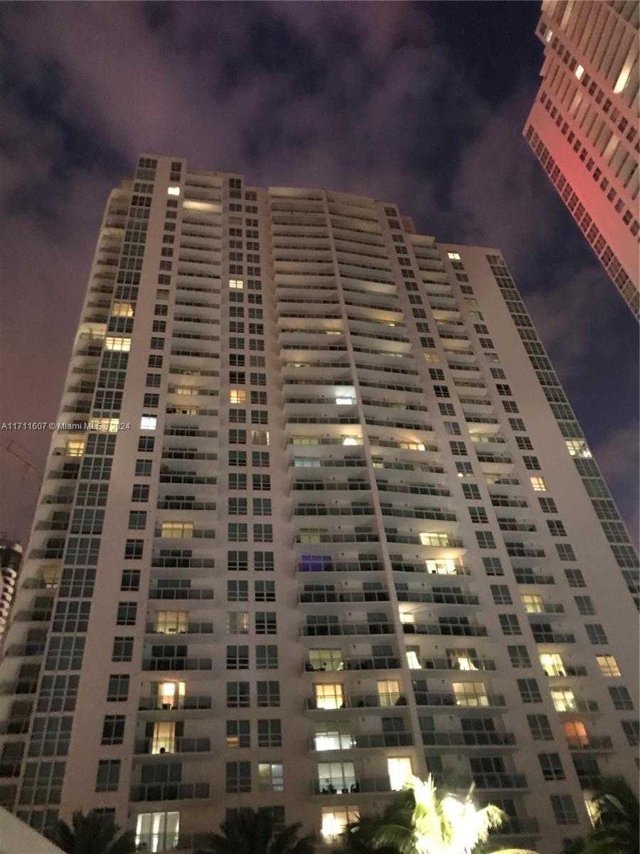 Small Image of 951 BRICKELL AVE #PH4107, Miami Number 72