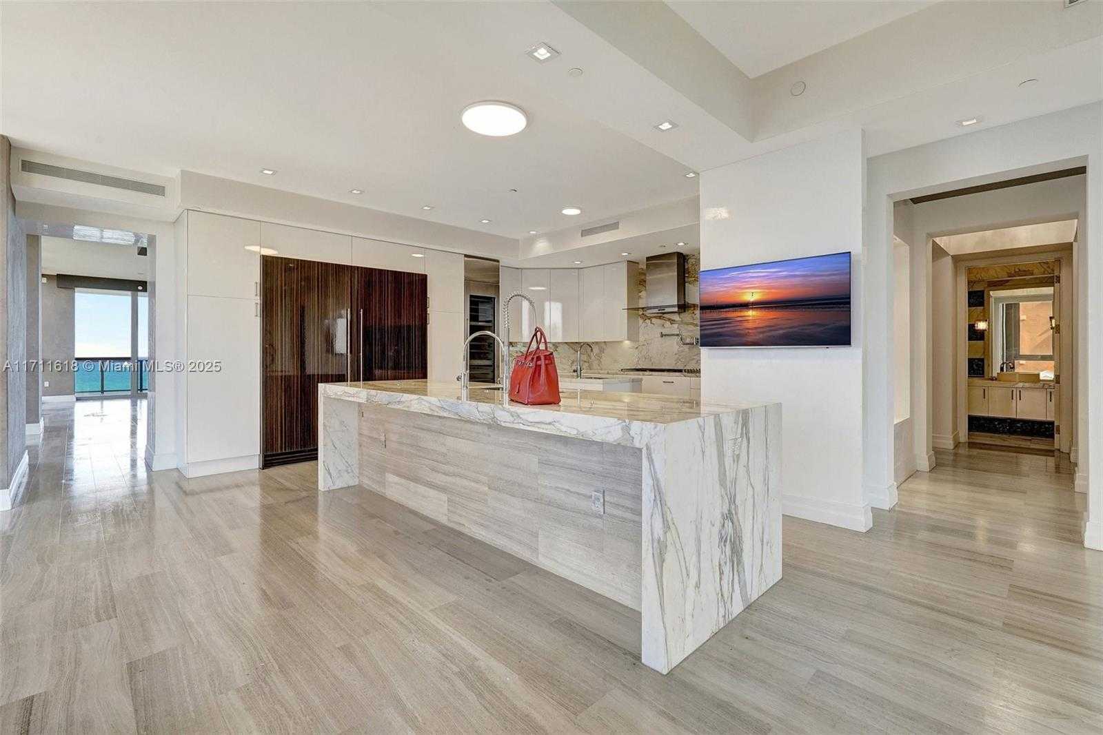 Small Image of 17749 COLLINS AVE #601, Sunny Isles Beach Number 39
