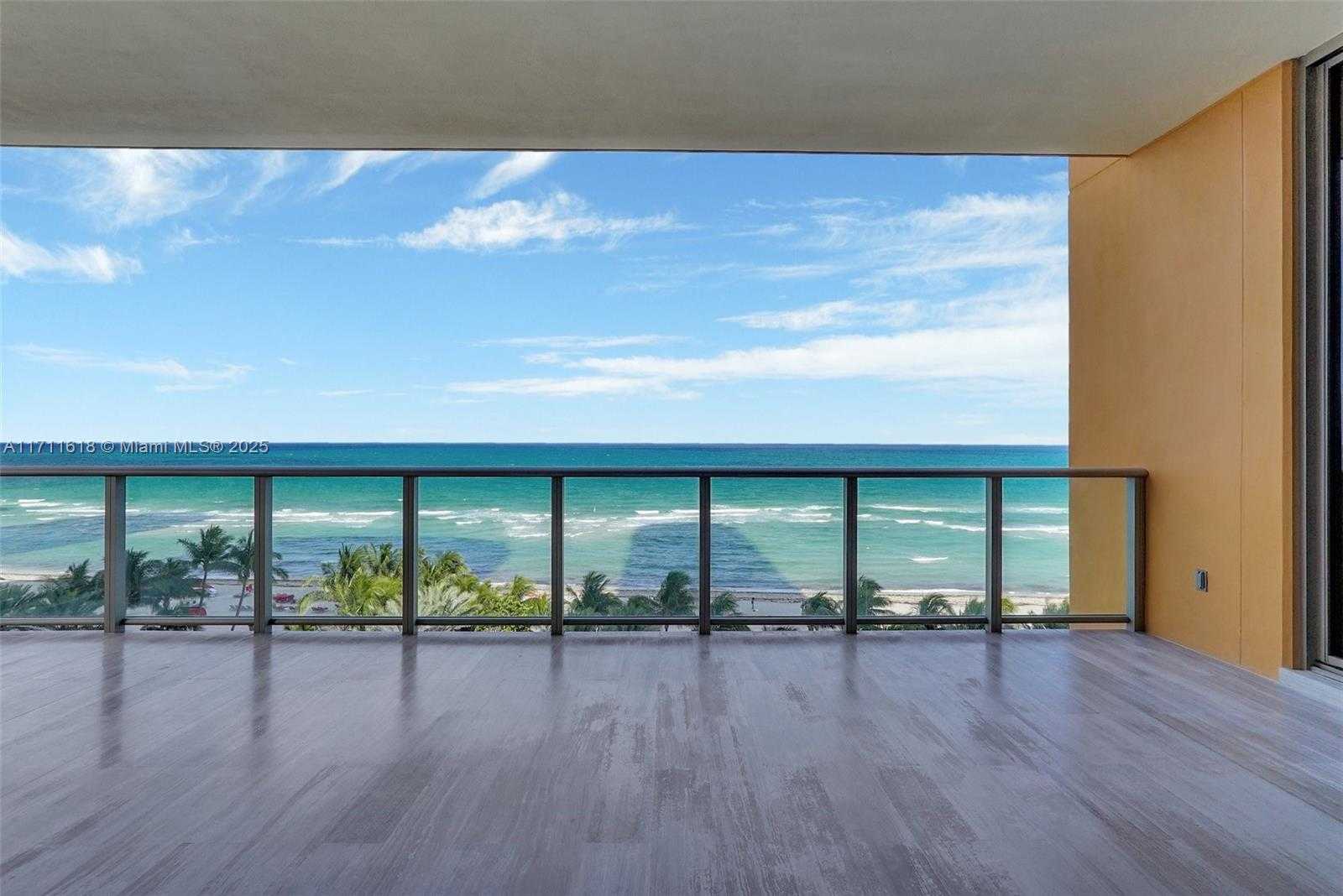 Small Image of 17749 COLLINS AVE #601, Sunny Isles Beach Number 4