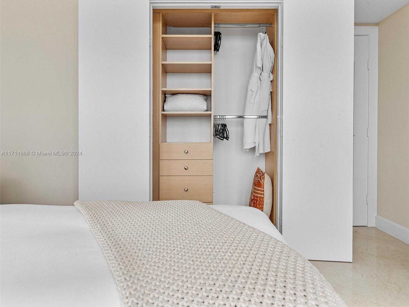 Small Image of 101 20TH ST #3002, Miami Beach Number 28