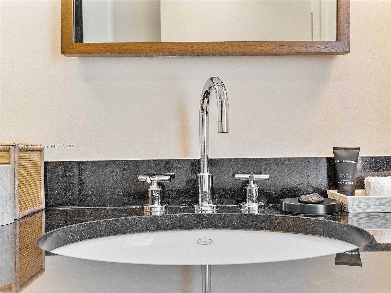 Small Image of 101 20TH ST #3002, Miami Beach Number 32