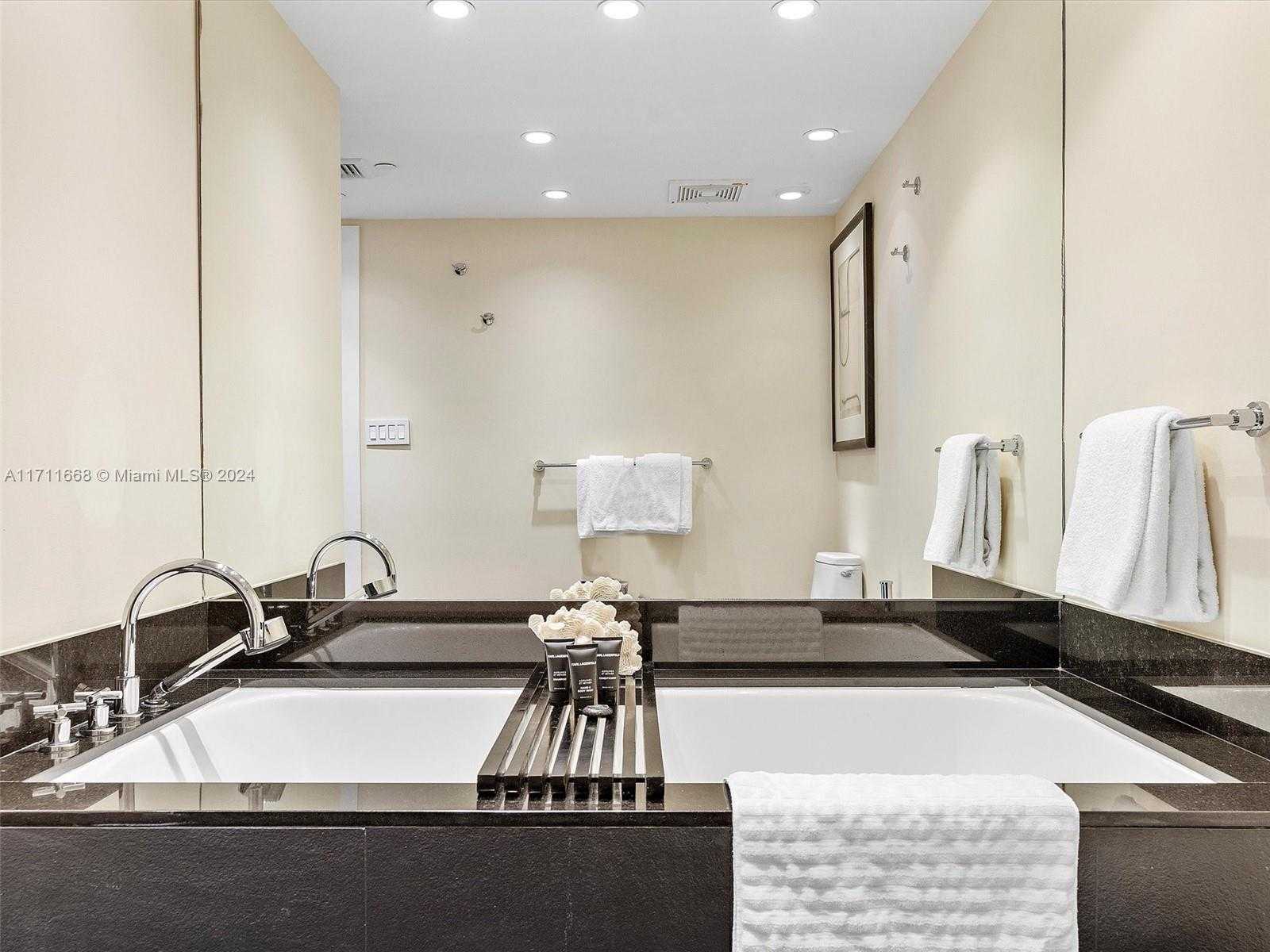 Small Image of 101 20TH ST #3002, Miami Beach Number 41