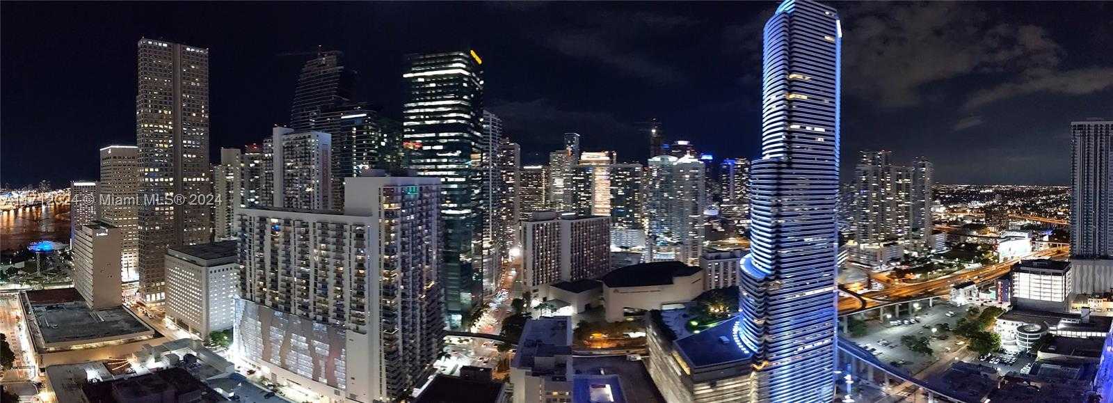 Small Image of 151 SOUTH EAST 1ST ST #3307, Miami Number 30