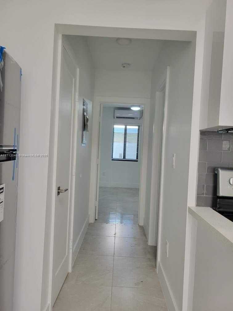 Small Image of 1725 CALAIS DR #6, Miami Beach Number 13