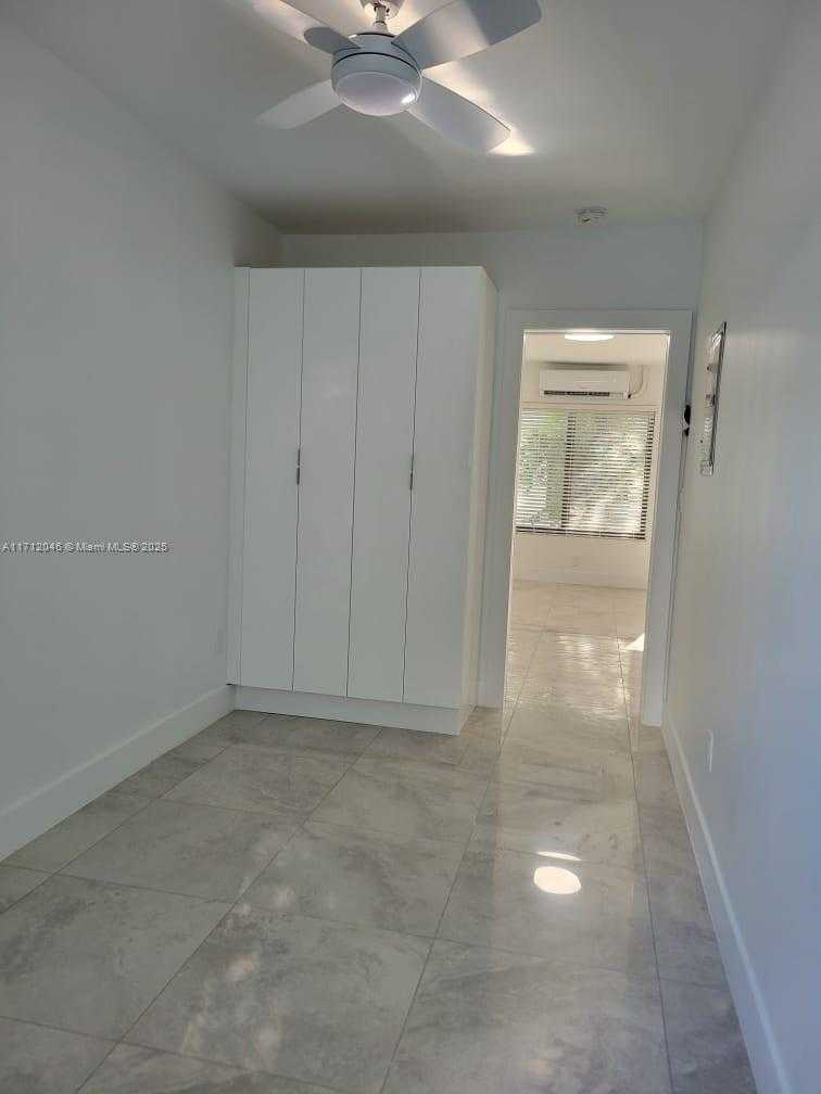 Small Image of 1725 CALAIS DR #6, Miami Beach Number 14