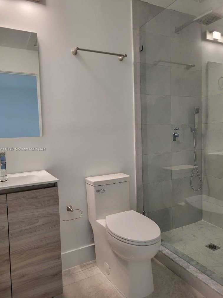Small Image of 1725 CALAIS DR #6, Miami Beach Number 17