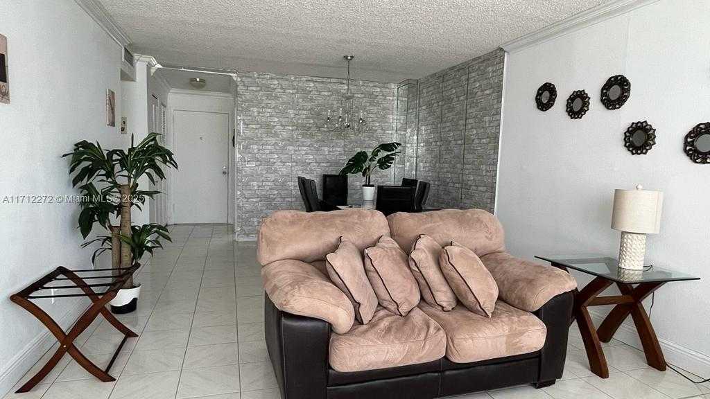 Small Image of 2017 SOUTH OCEAN DR #606, Hallandale Beach Number 20