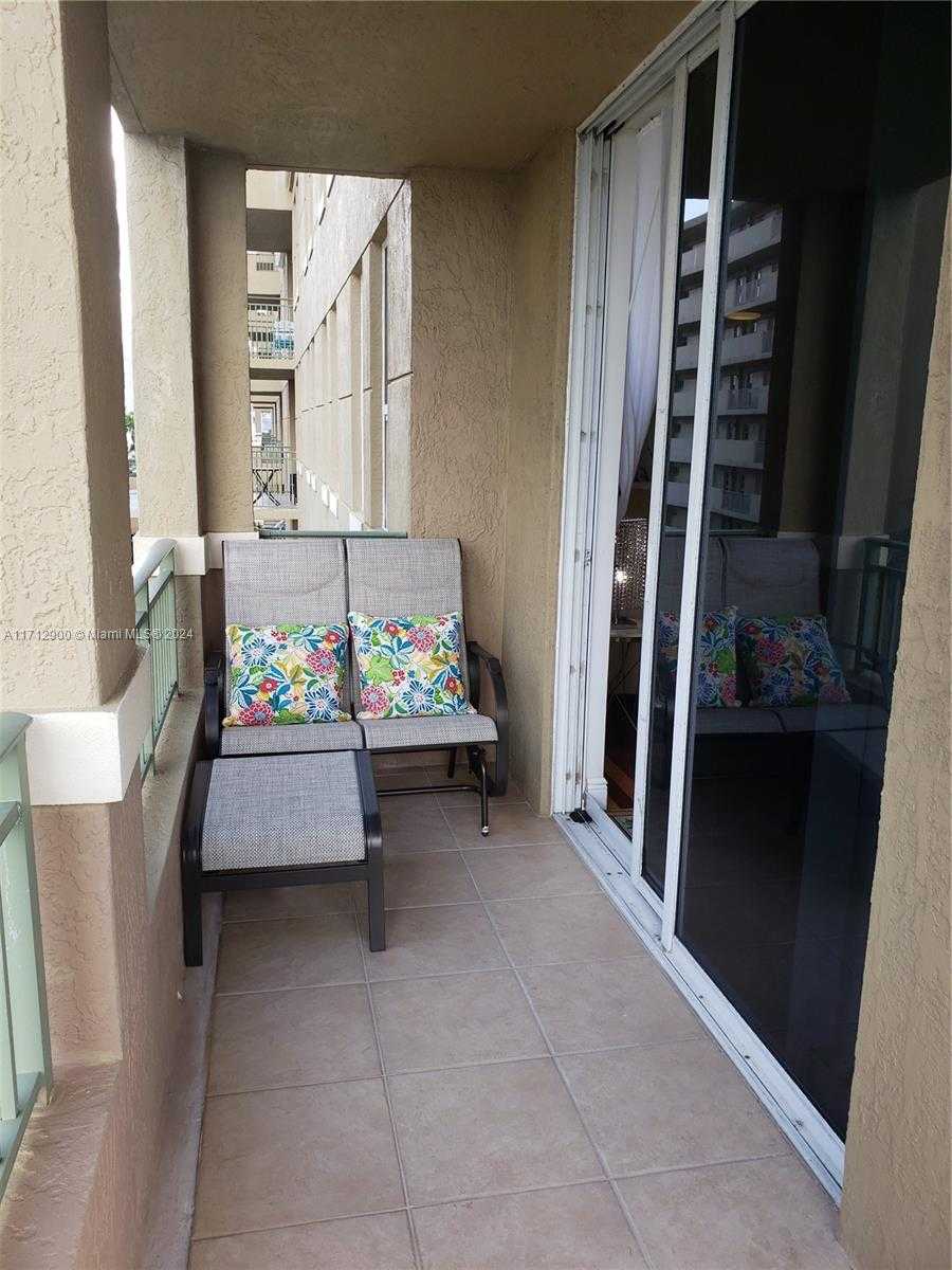 Imagen de Pequeño Objeto