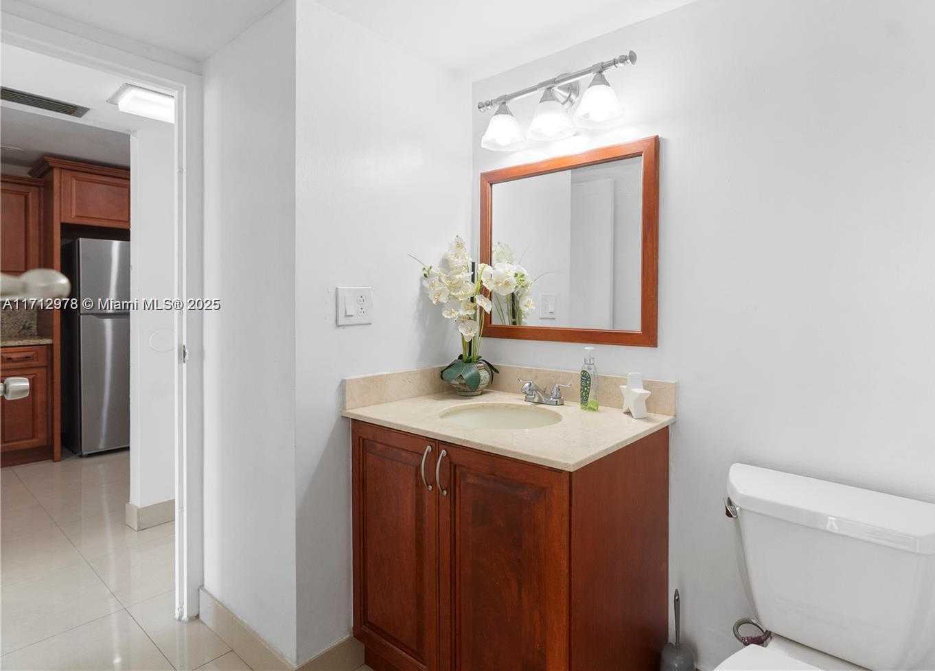 Small Image of 3675 NORTH COUNTRY CLUB #105, Aventura Number 18
