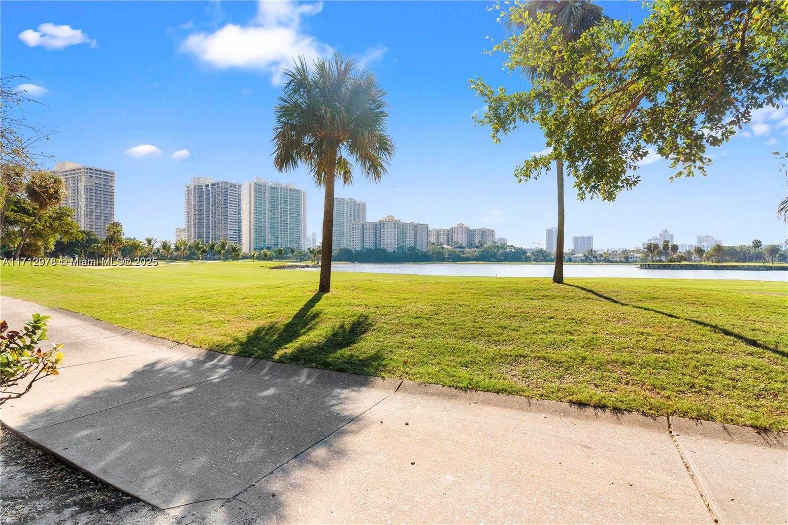 Small Image of 3675 NORTH COUNTRY CLUB #105, Aventura Number 7