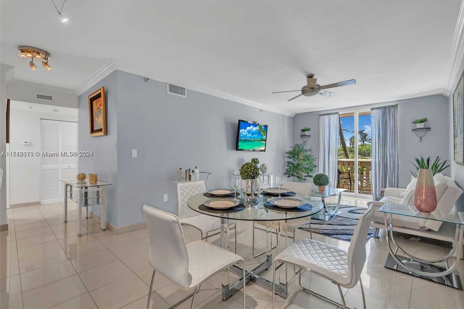 Small Image of 8888 COLLINS AVE #113, Surfside Number 4
