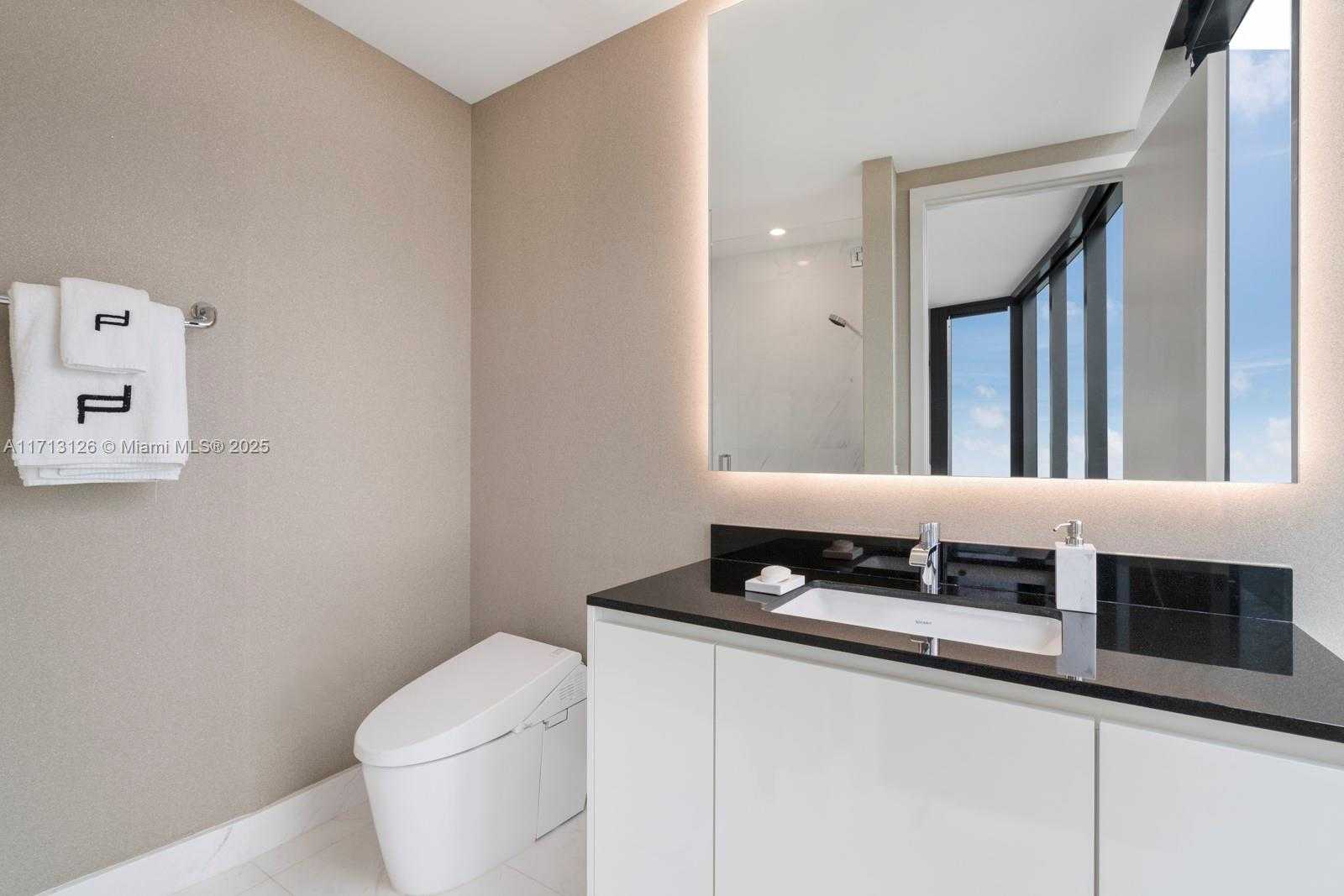Small Image of 18555 COLLINS AVE #4204, Sunny Isles Beach Number 23