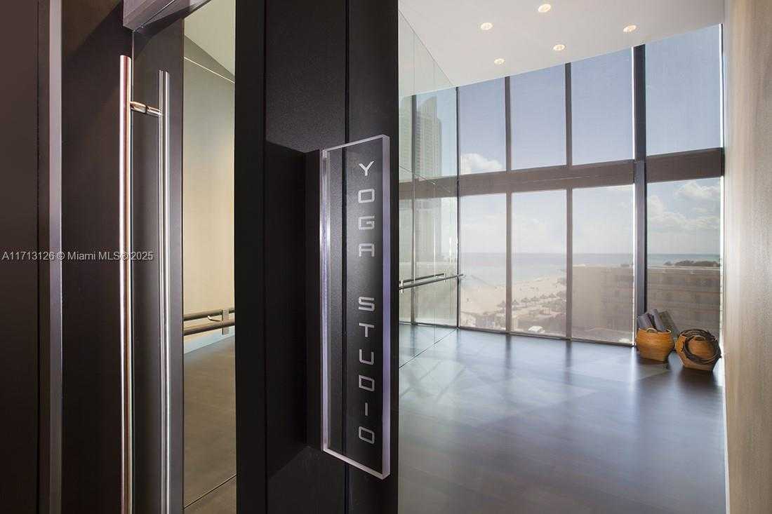 Small Image of 18555 COLLINS AVE #4204, Sunny Isles Beach Number 39