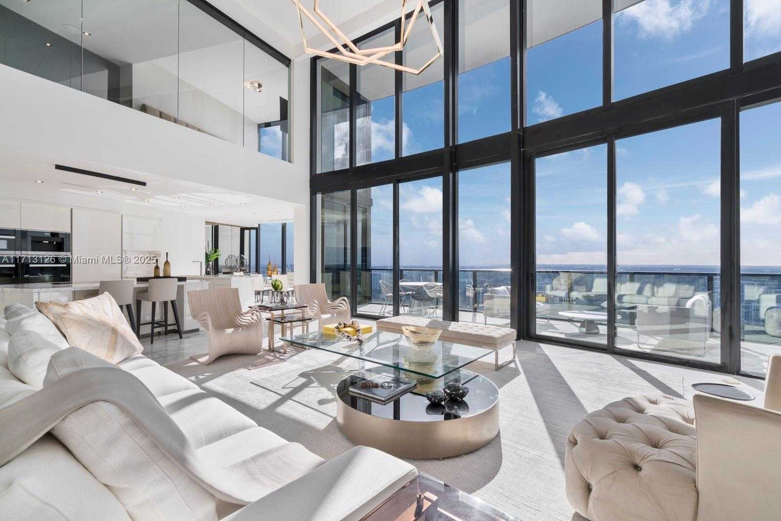 Small Image of 18555 COLLINS AVE #4204, Sunny Isles Beach Number 5