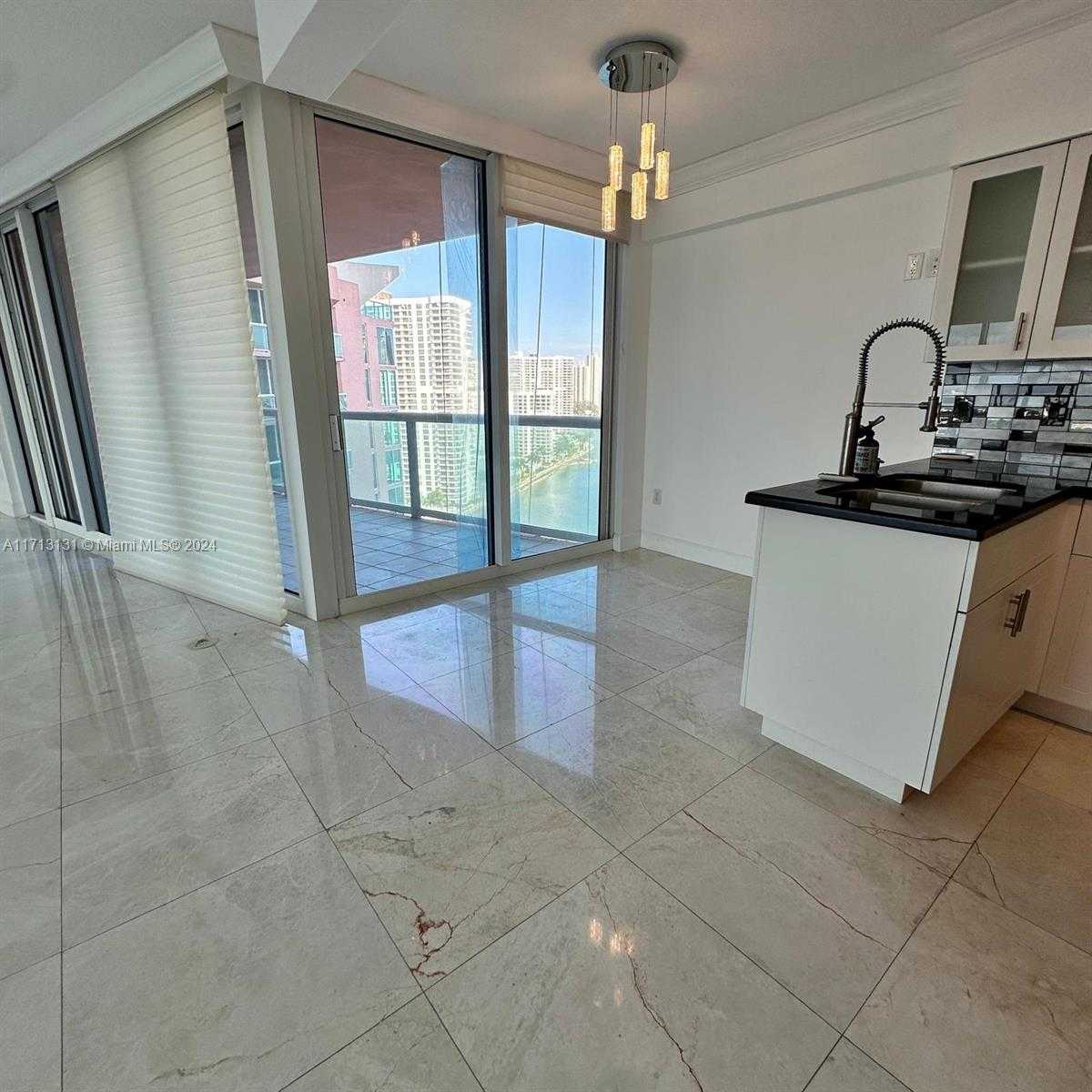 Small Image of 3370 HIDDEN BAY DR #2006, Aventura Number 17