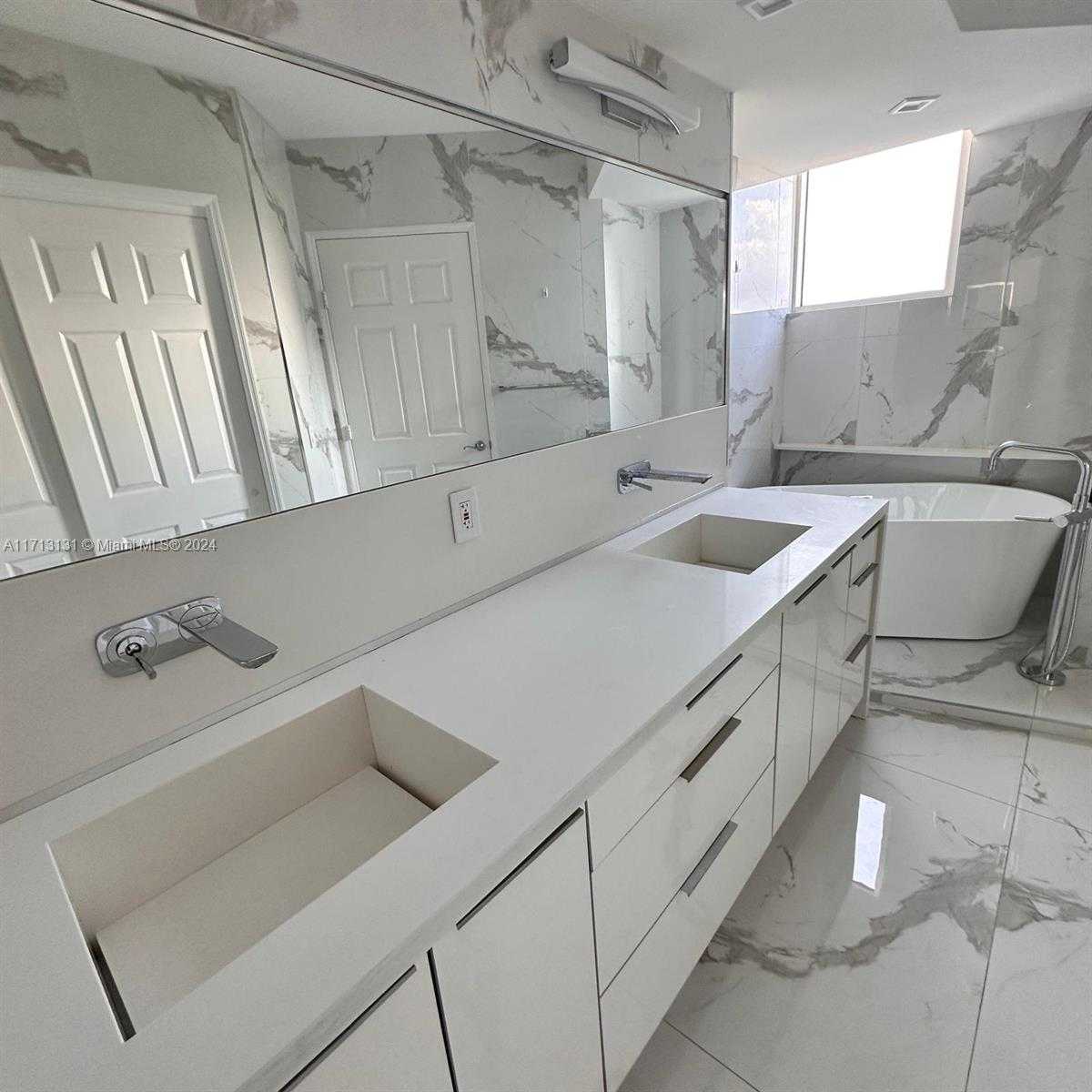Small Image of 3370 HIDDEN BAY DR #2006, Aventura Number 20