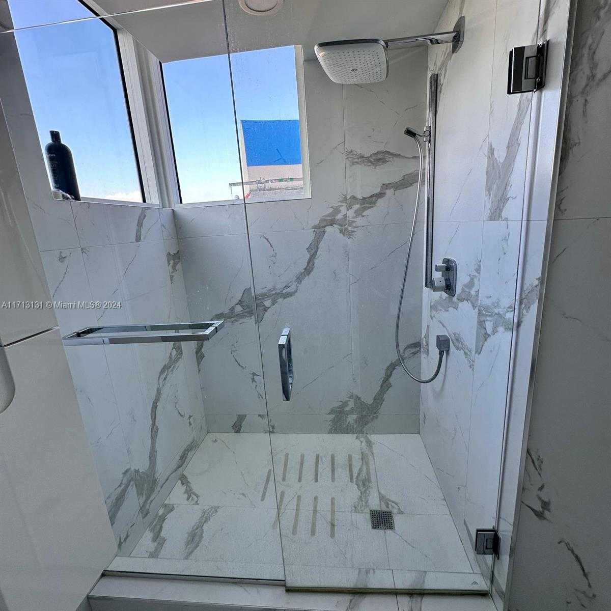 Small Image of 3370 HIDDEN BAY DR #2006, Aventura Number 22