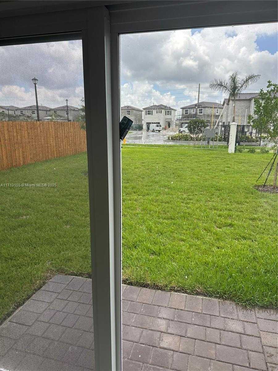 Small Image of 2430 SOUTH EAST 24 DR #2430, Homestead Number 12