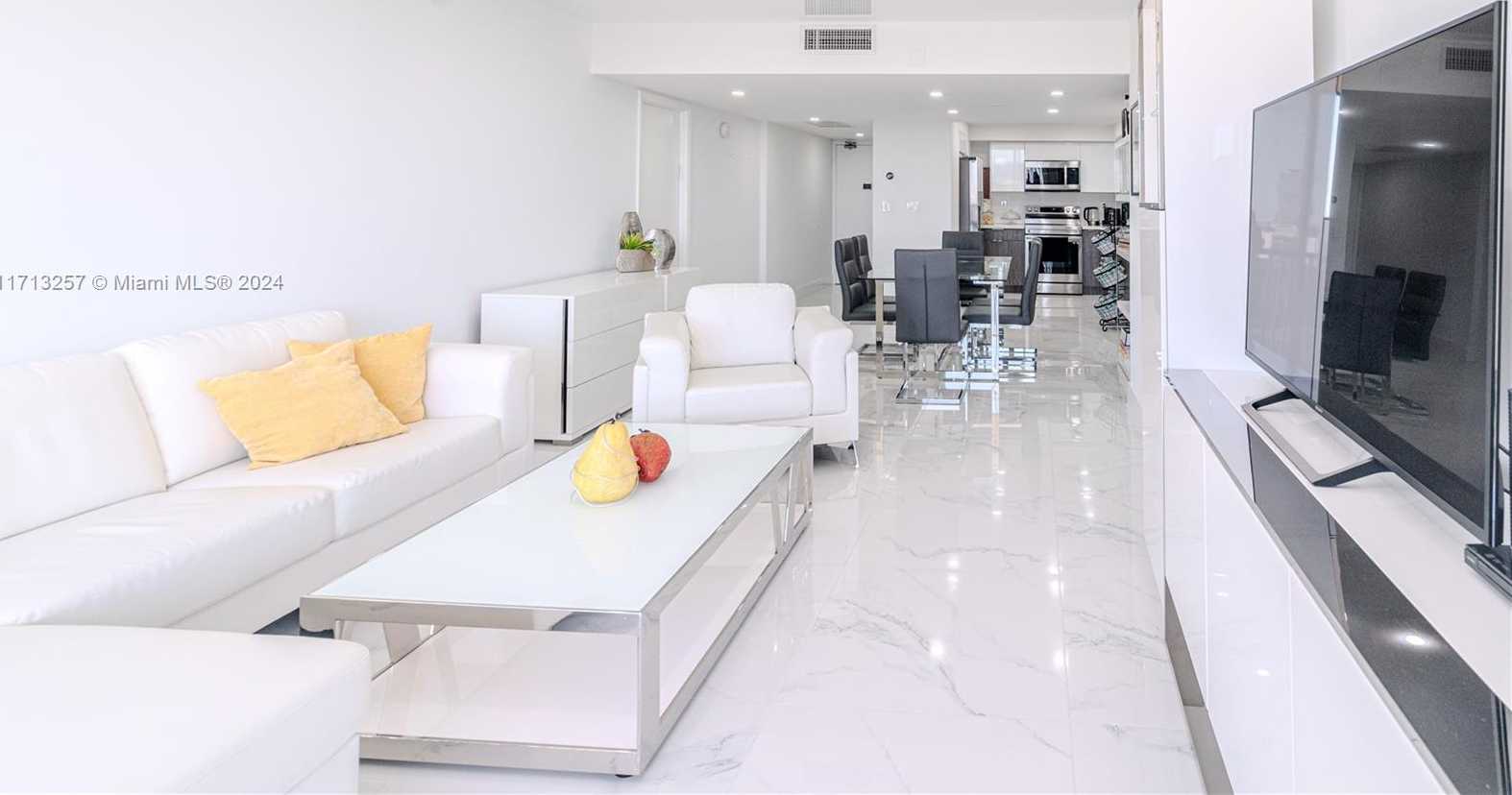 Small Image of 20301 WEST COUNTRY CLUB DR #930, Aventura Number 8