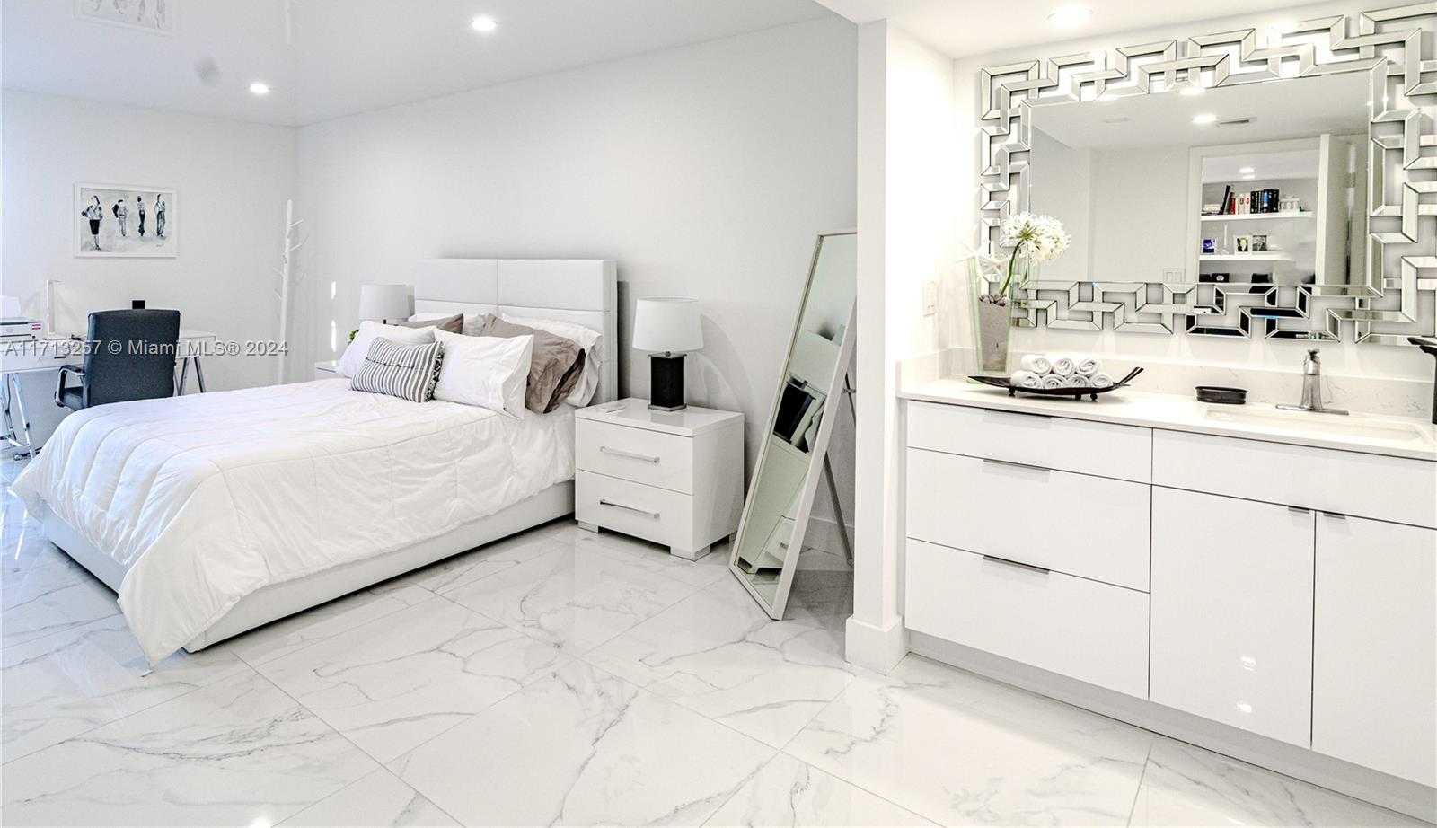 Small Image of 20301 WEST COUNTRY CLUB DR #930, Aventura Number 9