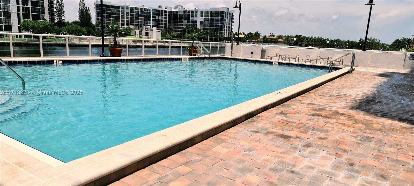 Small Image of 3001 SOUTH OCEAN DR #503, Hollywood Number 27