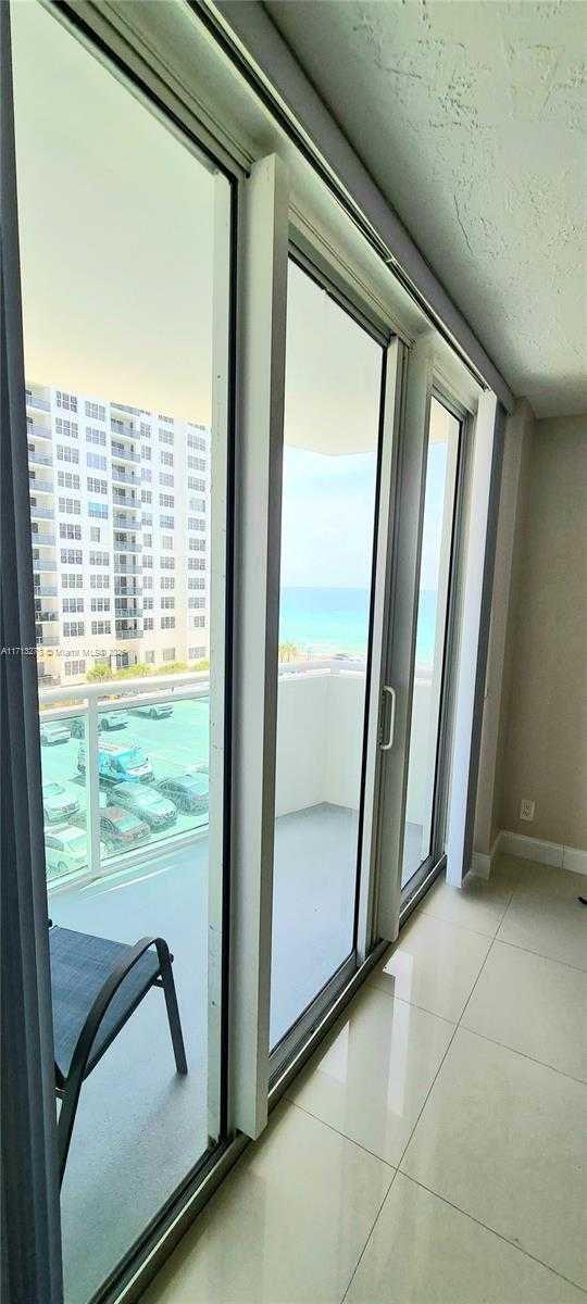 Small Image of 3001 SOUTH OCEAN DR #503, Hollywood Number 5