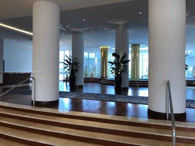 Small Image of 5151 COLLINS AVE #1119, Miami Beach Number 10