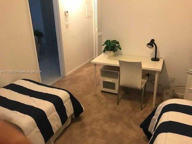 Small Image of 5151 COLLINS AVE #1119, Miami Beach Number 16