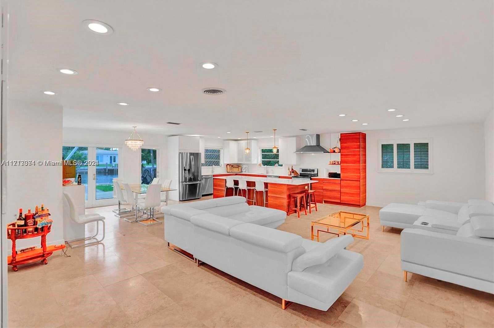 Small Image of 1850 NORTH EAST 118TH RD, North Miami Number 6