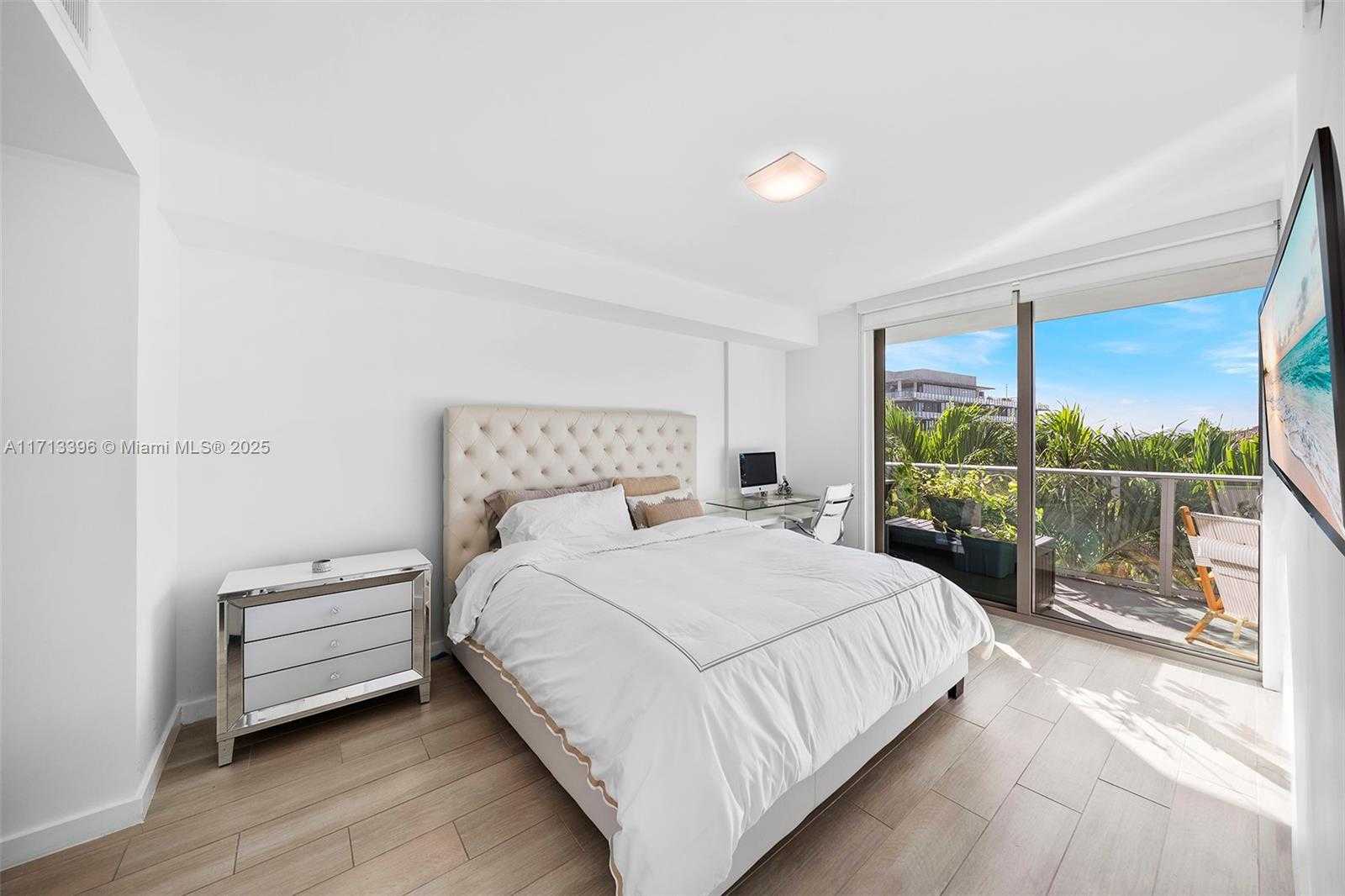 Small Image of 1600 SOUTH WEST 1ST AVE #614, Miami Number 11