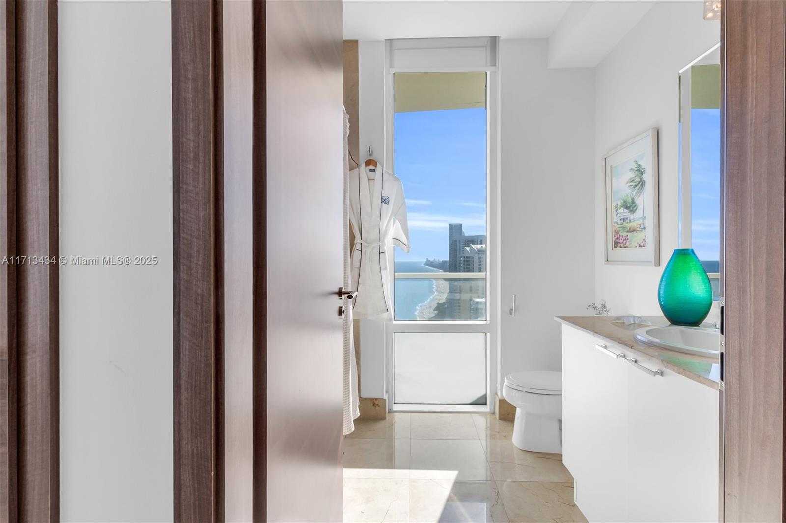Small Image of 16699 COLLINS AVE #4202, Sunny Isles Beach Number 22