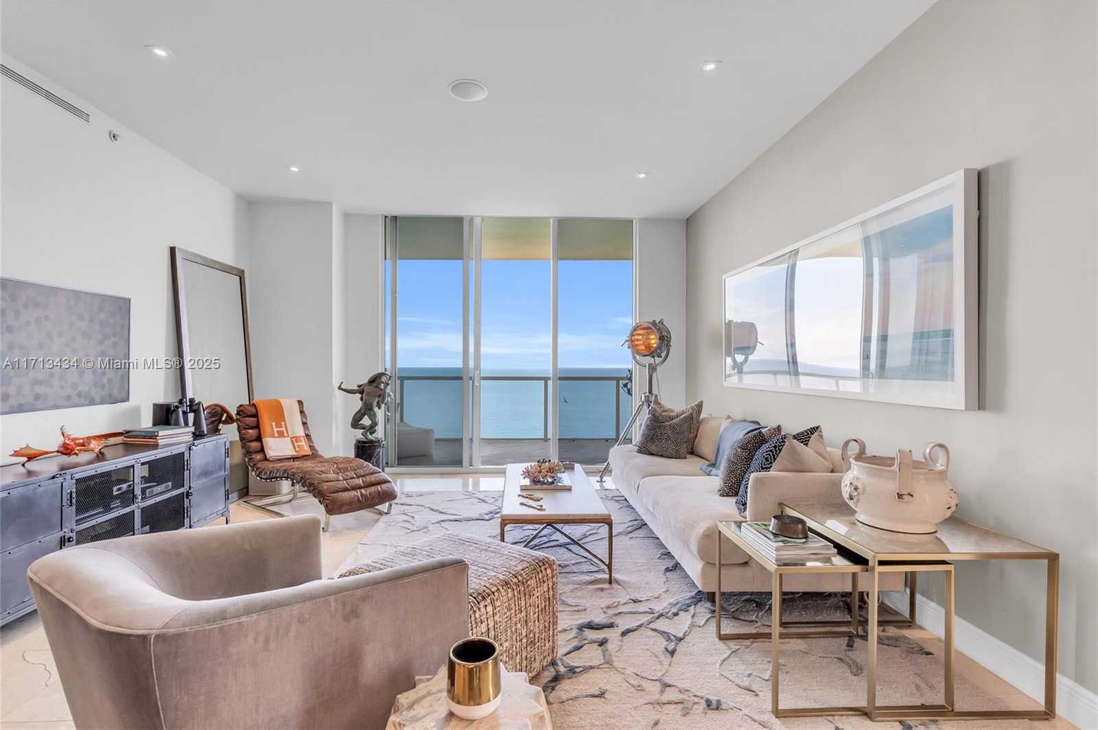 Small Image of 16699 COLLINS AVE #4202, Sunny Isles Beach Number 3