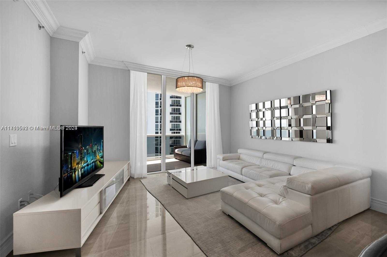 Small Image of 15901 COLLINS AVE #2002, Sunny Isles Beach Number 3