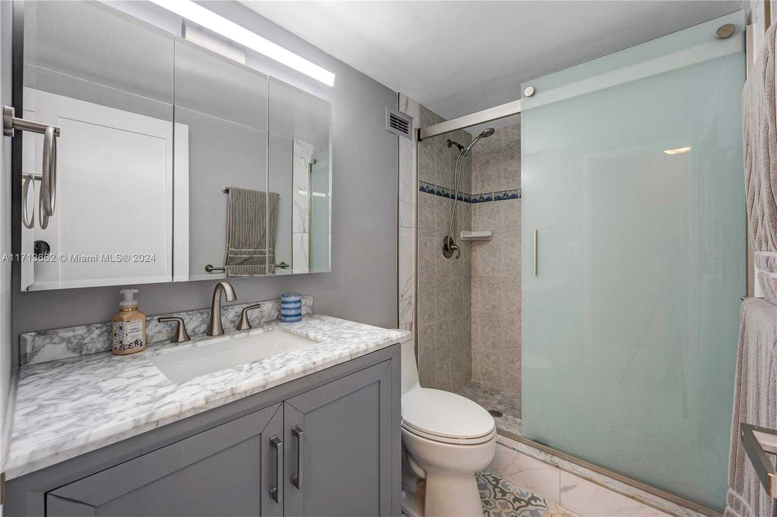 Small Image of 3725 SOUTH OCEAN DR #719, Hollywood Number 14