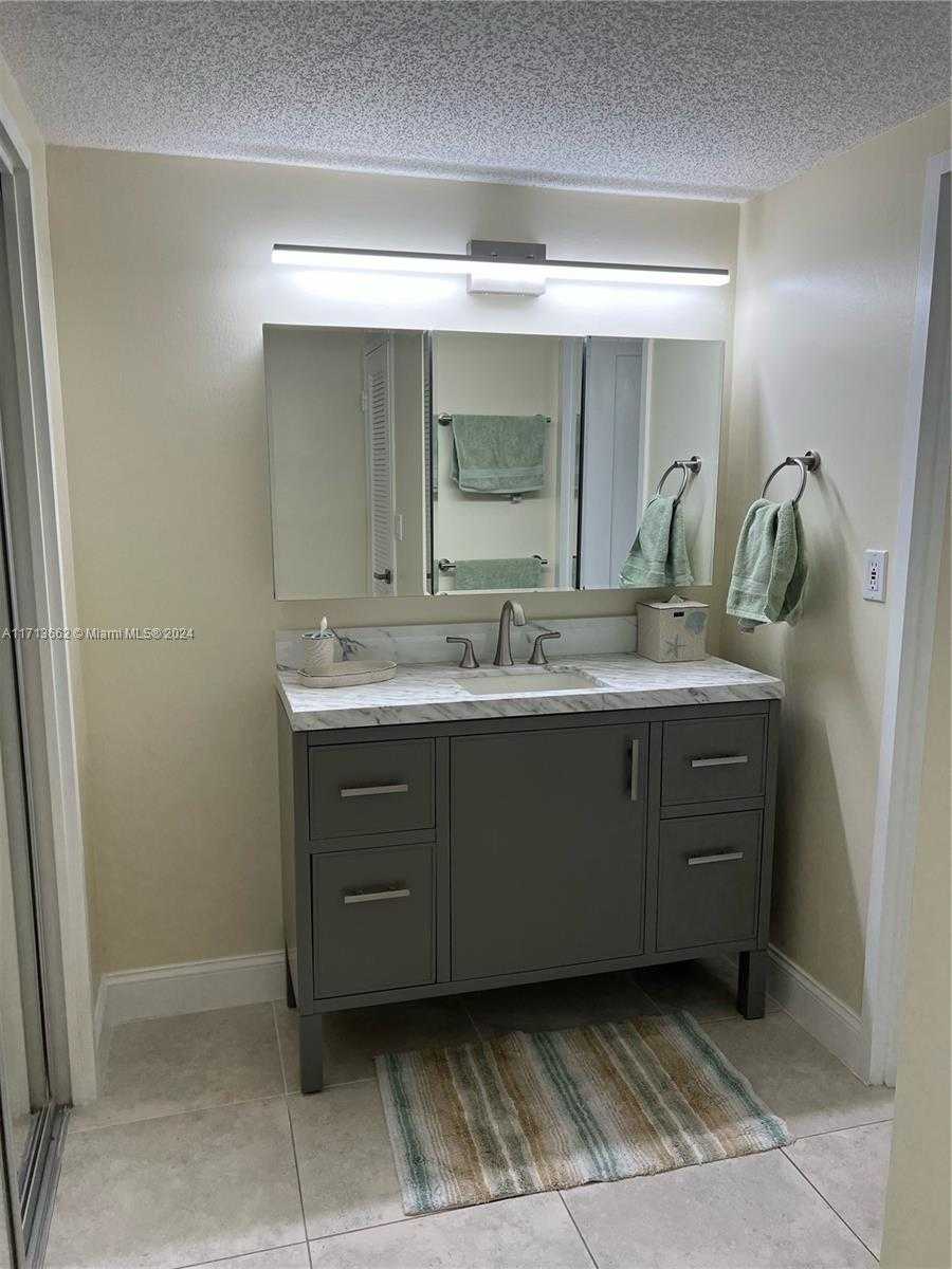 Small Image of 3725 SOUTH OCEAN DR #719, Hollywood Number 19